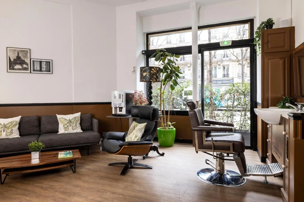 Lennon Hotel Paris Gare du Nord