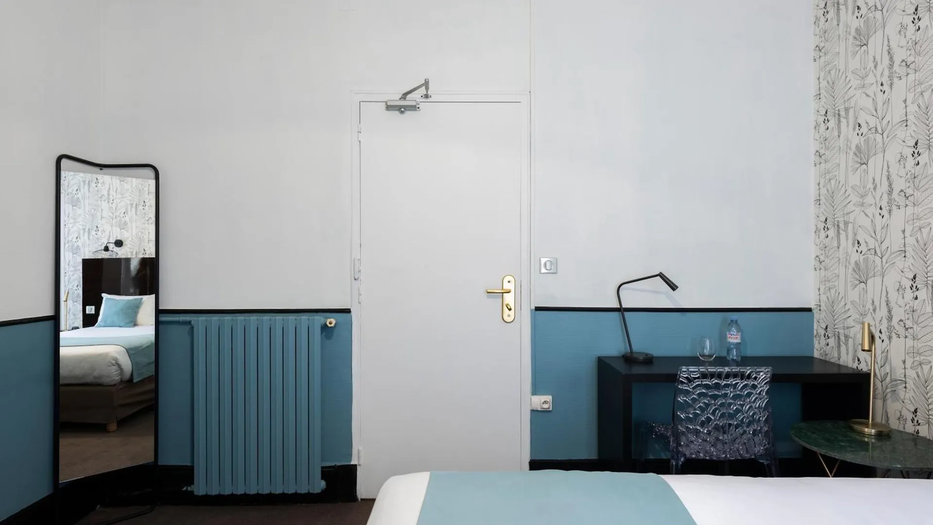 Lennon By Avalon Hotel Paris Gare Du Nord France